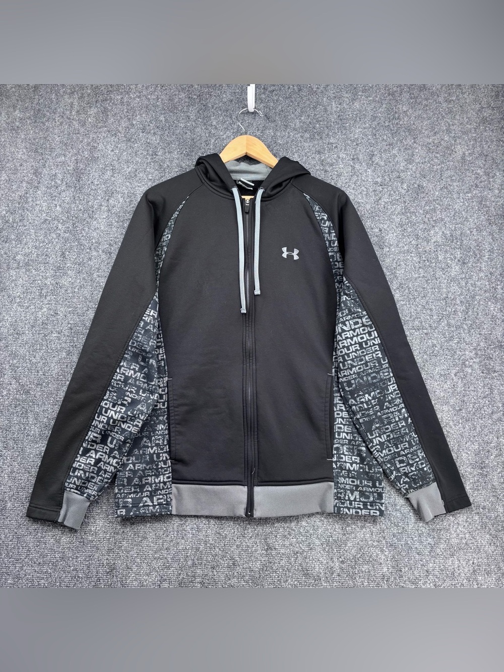 Under Armour Full Zip Black Athleisure Graphic Logo Hoodie Sweatshirt Men’s L